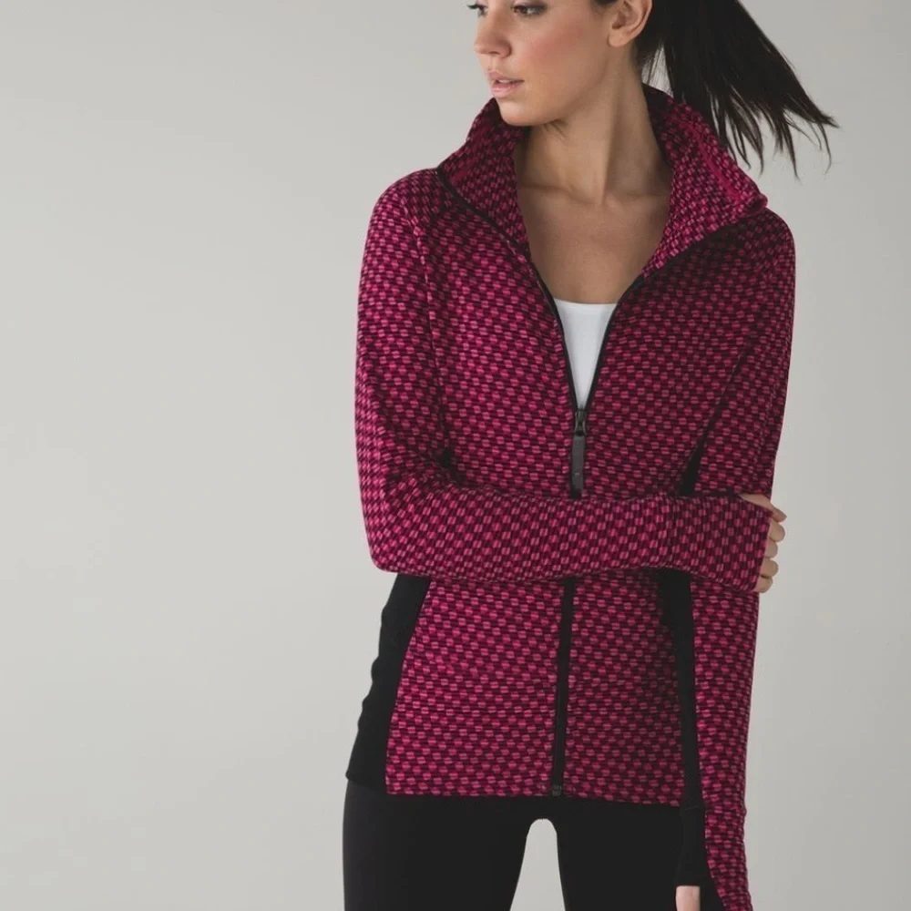Lululemon Radiant Jacket Deep Dive Berry Rumble Black/Black Size 6